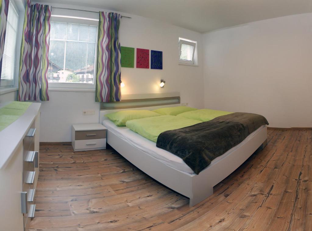 Apartment Hoerhager Mayrhofen Room photo